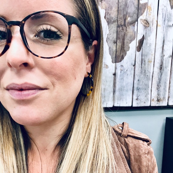 Hey 👋🏻 - Picture 3 of 4